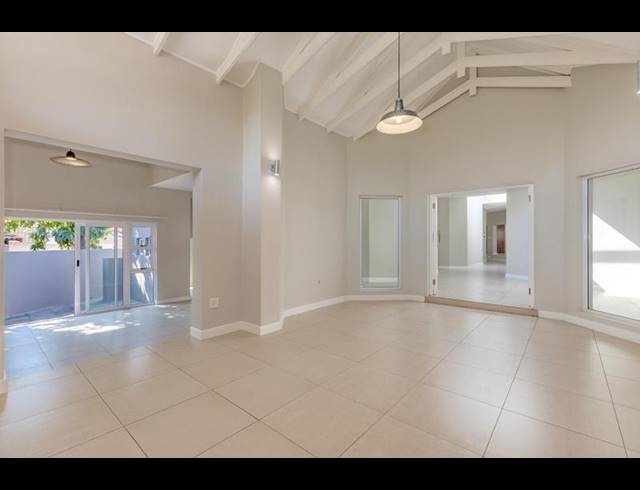 4 BEDROOM HOUSE FOR SALE IN FOURWAYS GARDENS